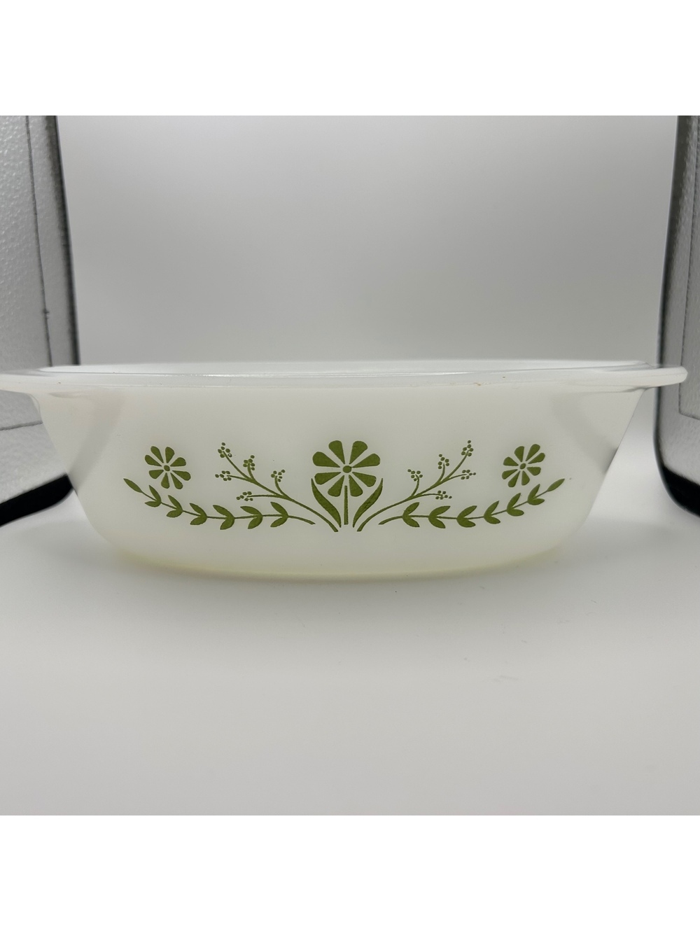 Vintage Glasbake J235 1QT Casserole Dish Green Daisy Milk Glass Oval